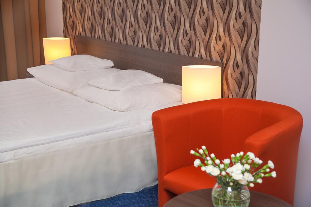 Hotel Ikar ビィドゴシュチュ 部屋 写真