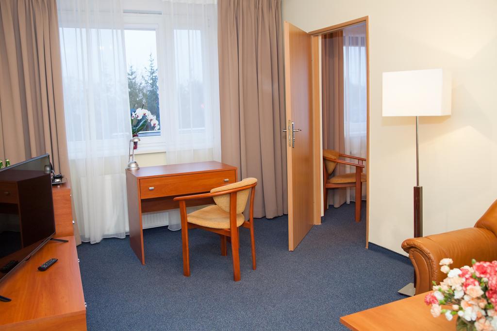 Hotel Ikar ビィドゴシュチュ 部屋 写真