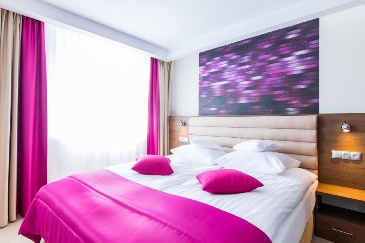 Hotel Ikar ビィドゴシュチュ エクステリア 写真